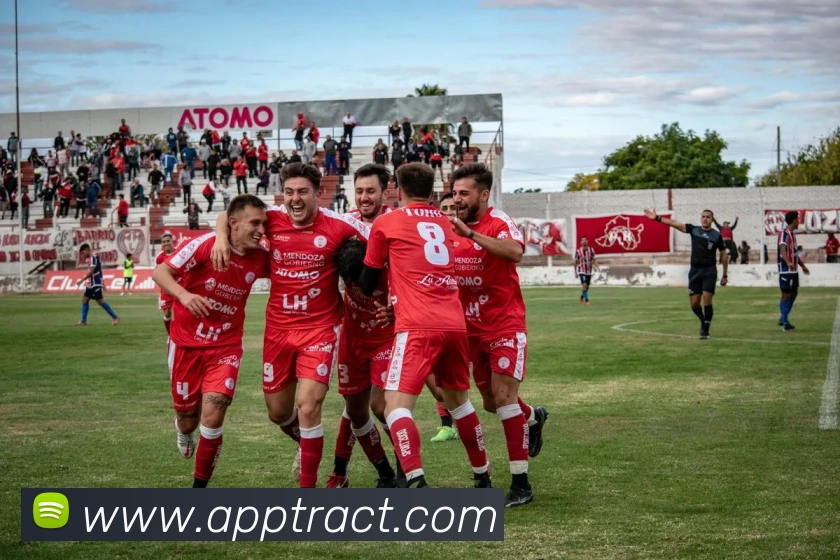 莫伦特斯谈维尼修斯与门将碰撞事件强调偶然性并分享个人经历